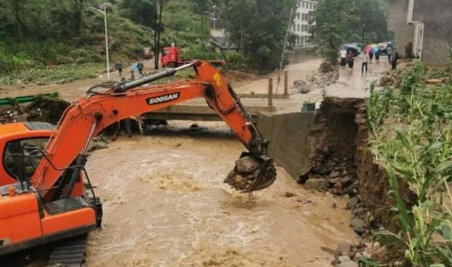 新一輪暴雨來襲,多地加強(qiáng)防汛搶險(xiǎn)救災(zāi)